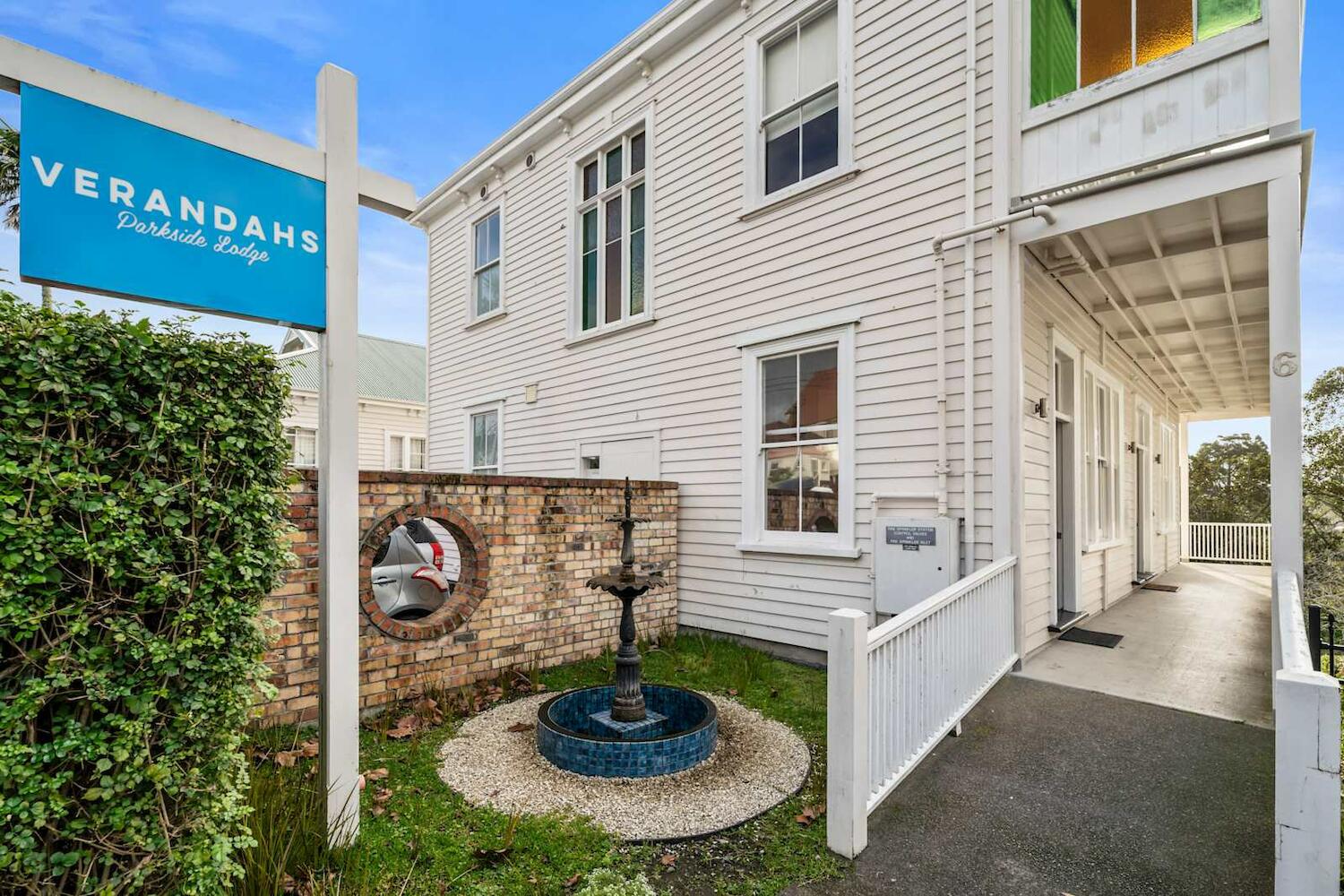 Verandahs Backpackers Lodge, Auckland