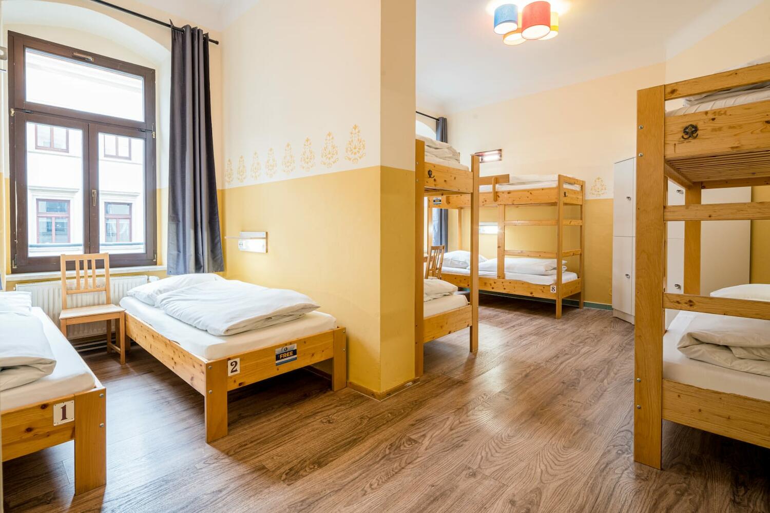 Hostel Mondpalast