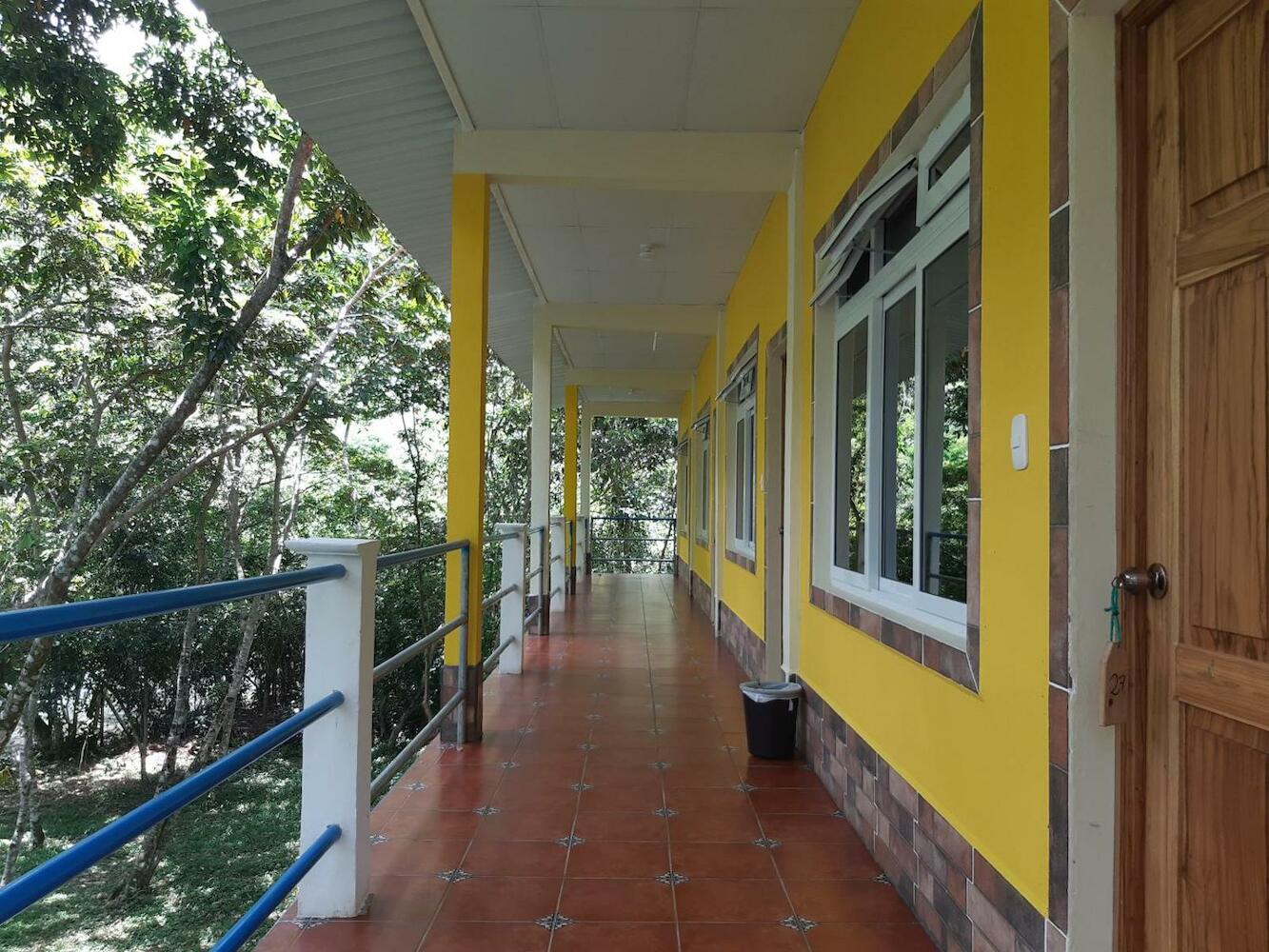 Hostal Oasis The Traveler