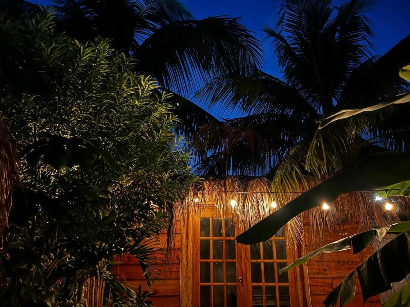 Luhme Tulum Hostel