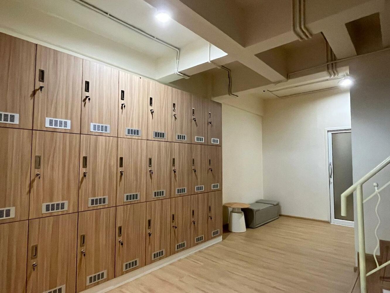 Wonderful Life, Pattaya