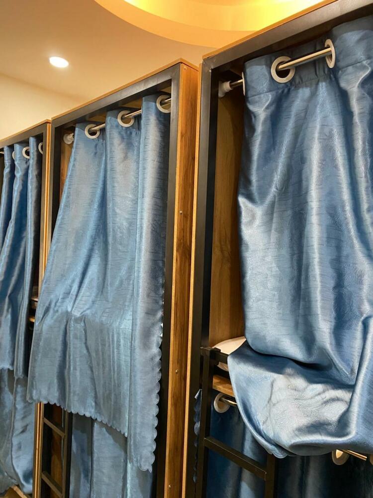 Funny Hostel & Cafe, Ho Chi Minh City