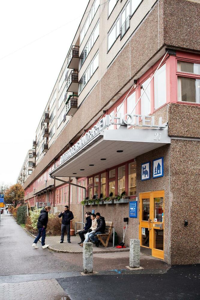 Slottsskogens Youth Hostel