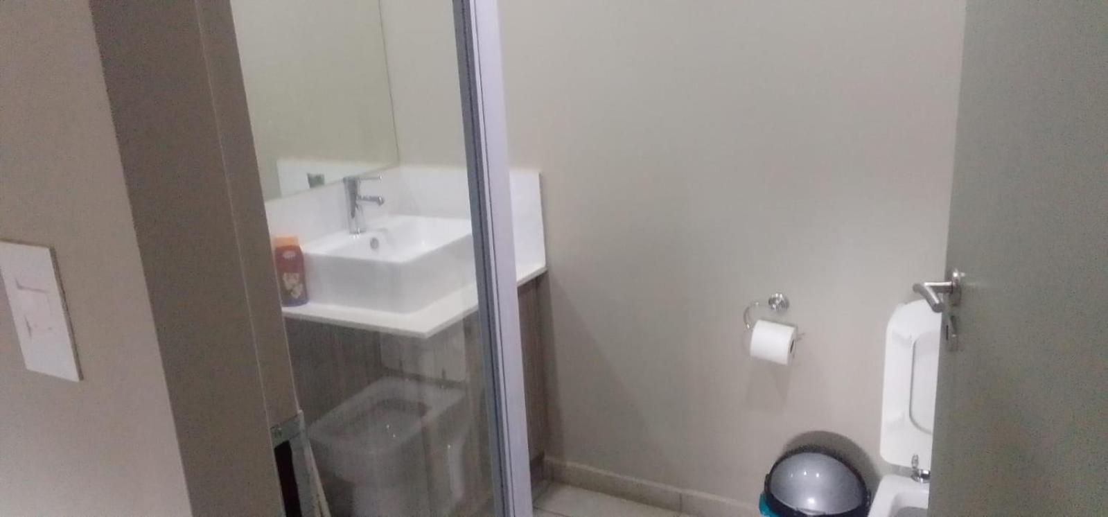 Hotel Amor Rosebank