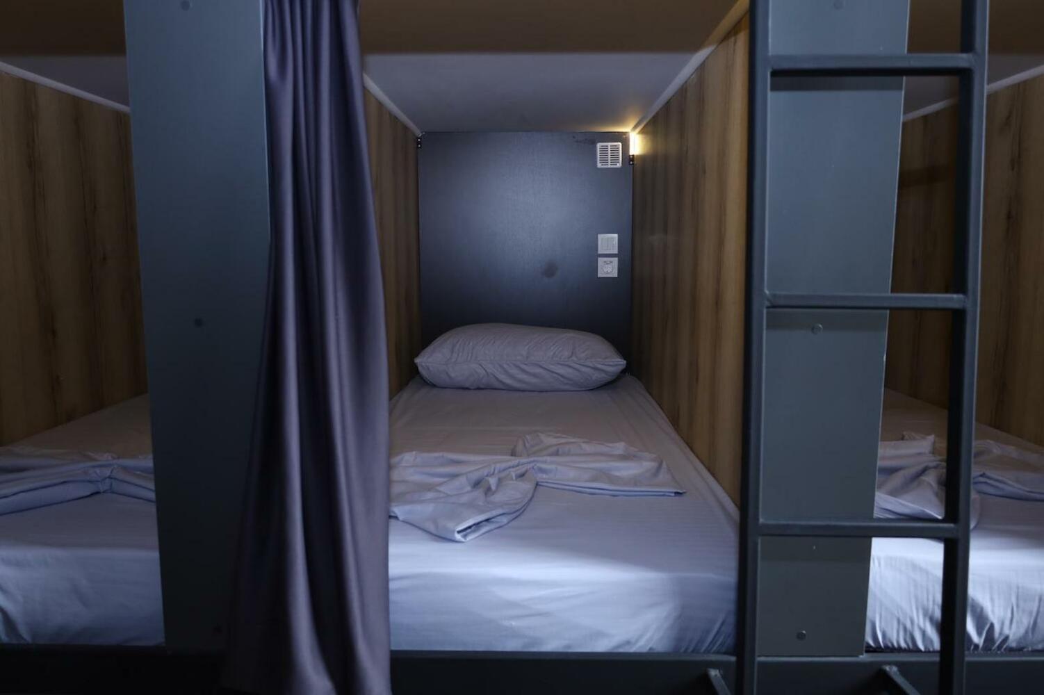 Hostel 90pods, Shkoder
