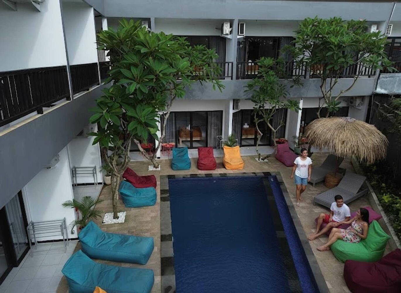 Summer Of Surf Hostel, Uluwatu