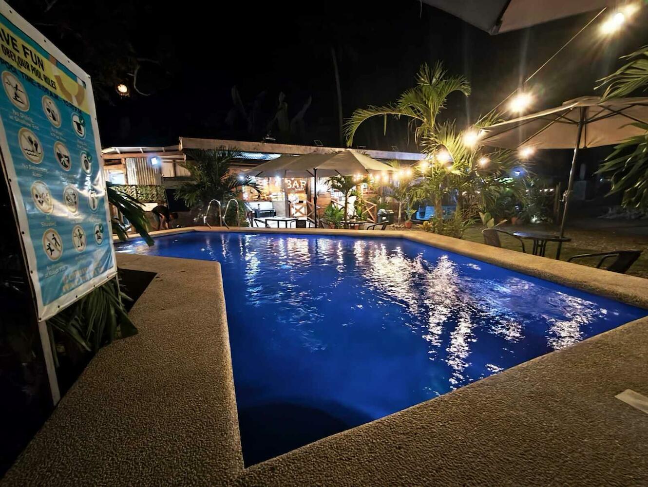 Eyy Hostel Panglao, Panglao Island