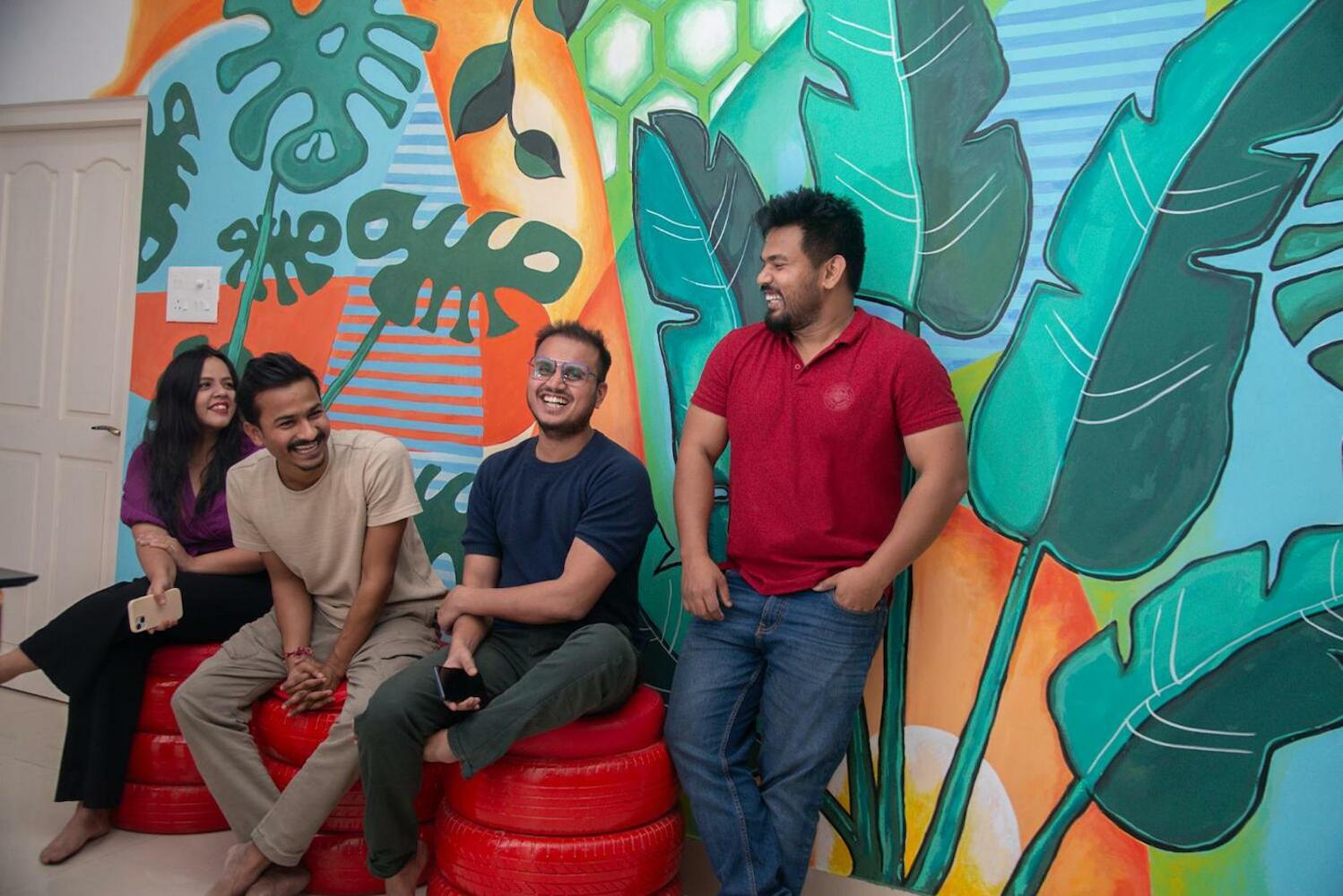 Mezenga 2 - Premium Backpackers Hostel, Guwahati