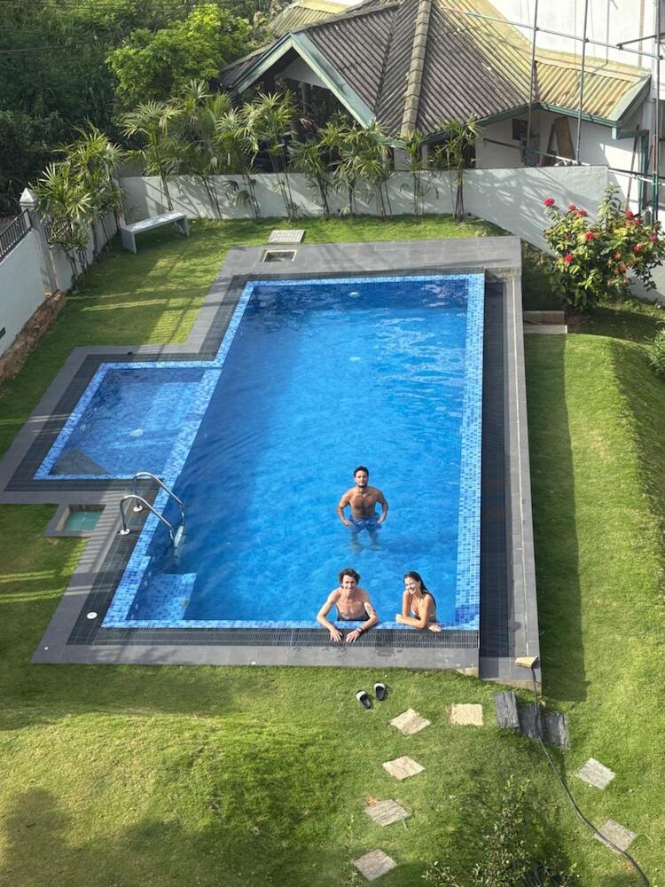 Kandy Krush Hostel, Kandy