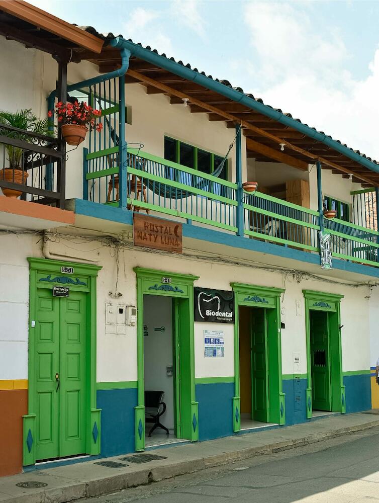 Hostal Naty Luna