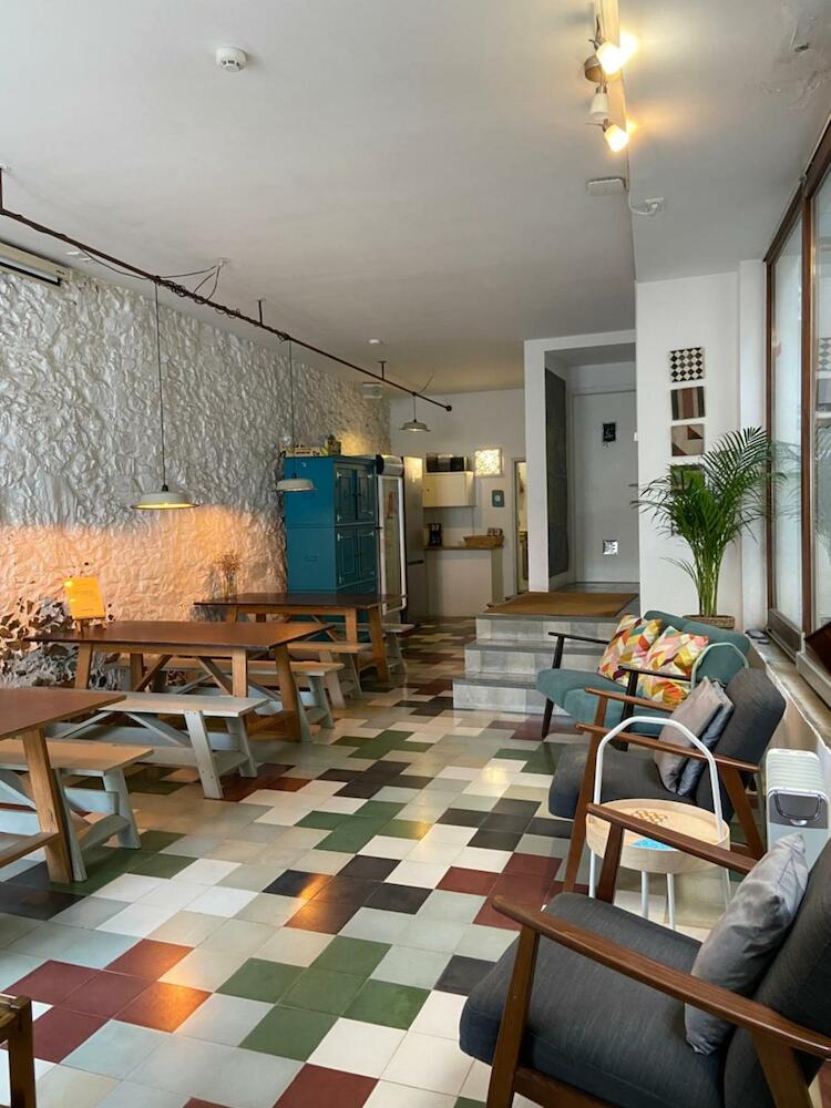 Amazigh Hostel & Suites, Aljezur