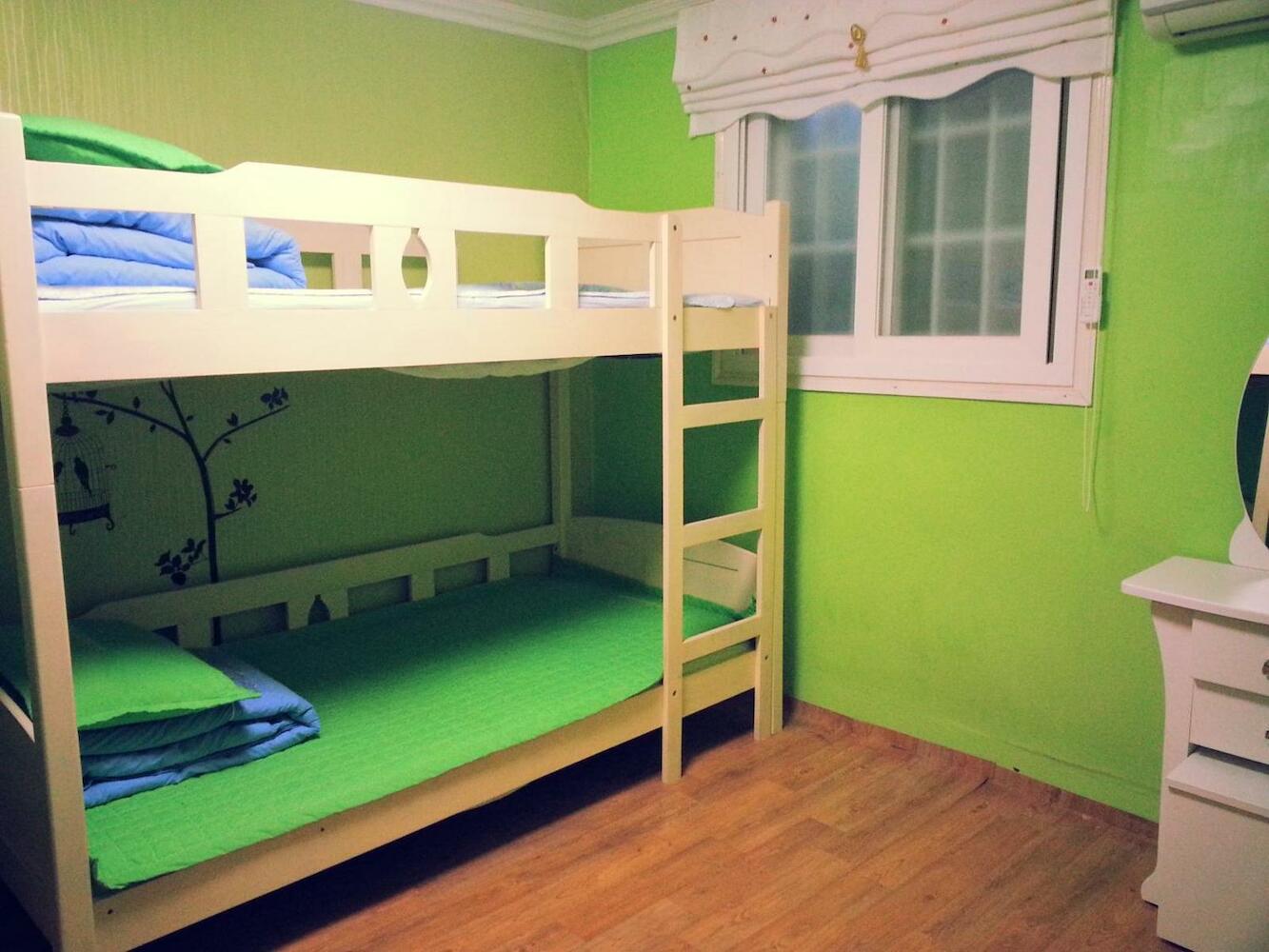Blue Backpackers Hostel, Busan