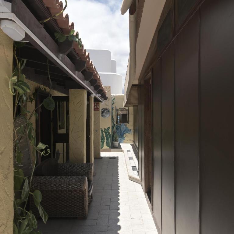 Price Comparison for Los Amigos Hostel Tenerife in Tenerife Island