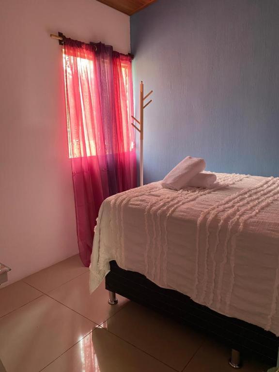 Chirris Hostal, San Juan La Laguna