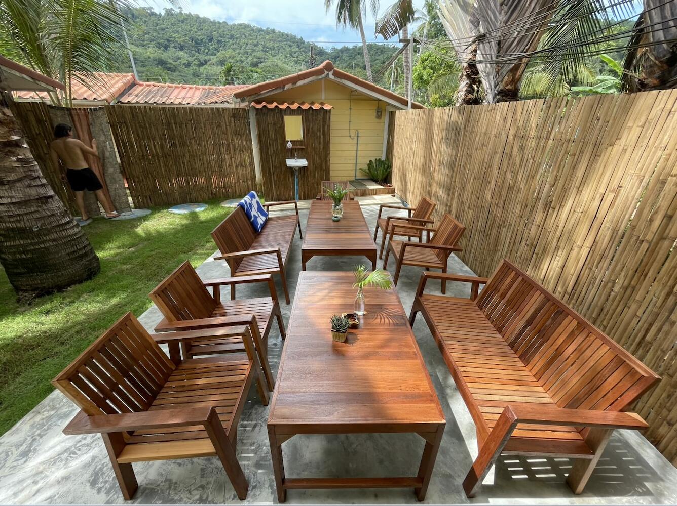 De Bra Hostel, Koh Lanta