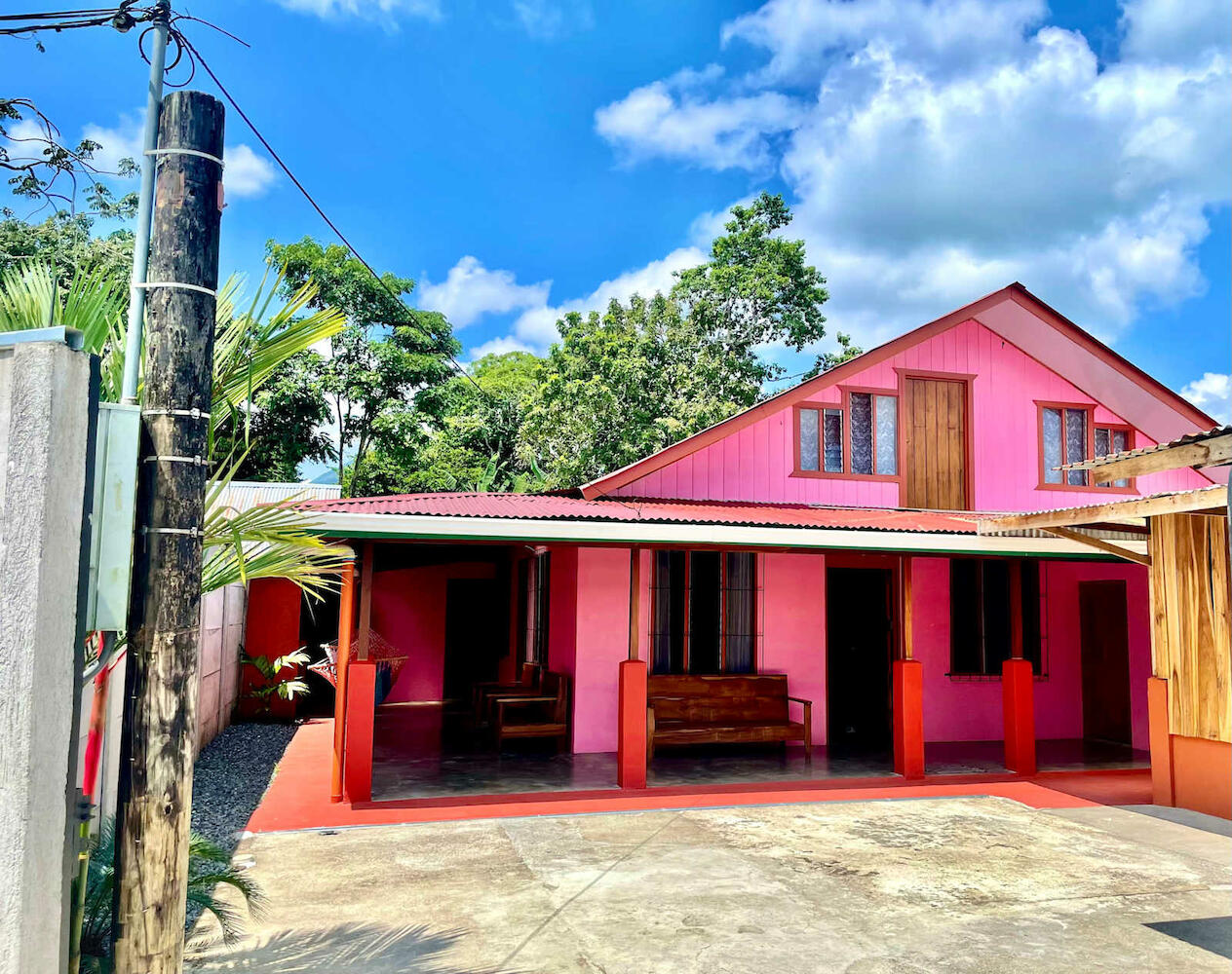 Fortuna Pink Hostel, La Fortuna