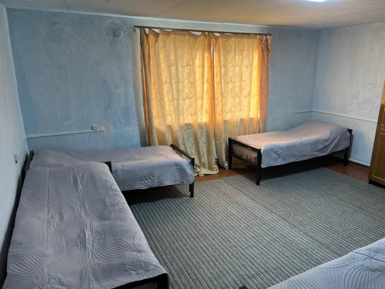 Jakesh Hostel