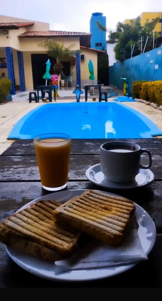 Pousada E Hostel F C, Natal