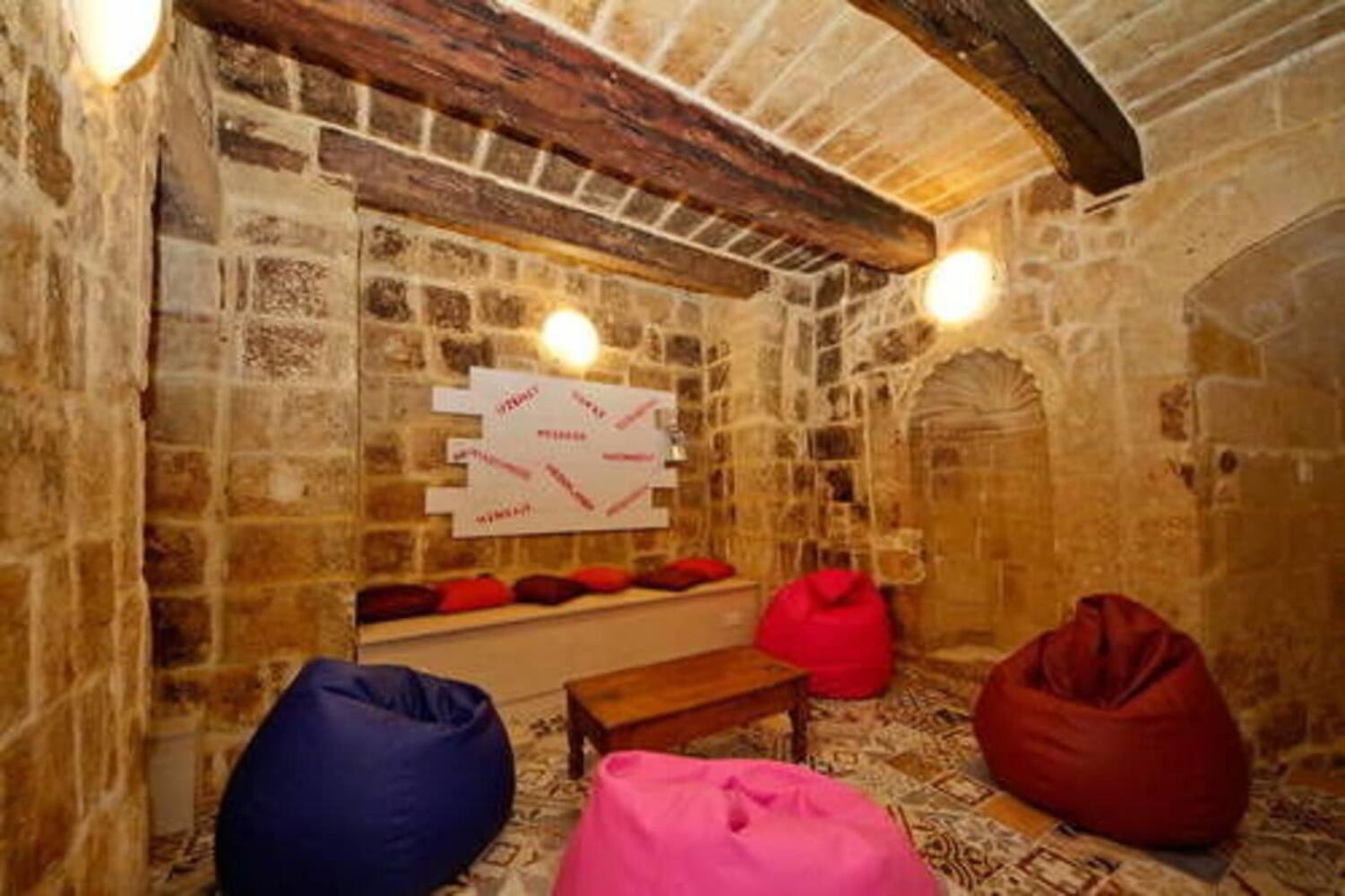 Vallettastay Dormitory shared hostel