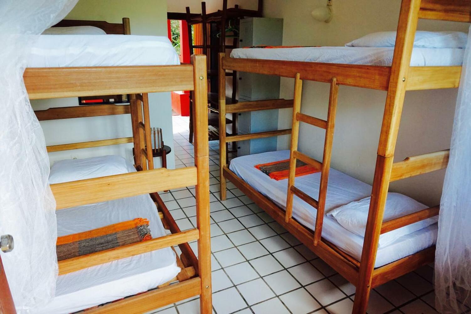 Hostel Novos Baianos
