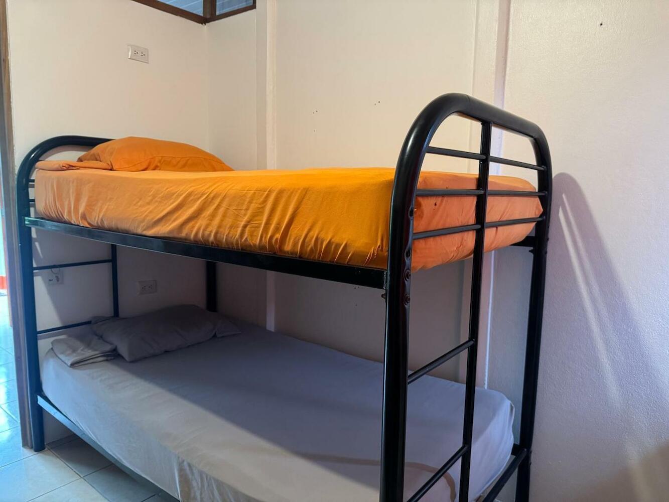 Kalunay Hostel