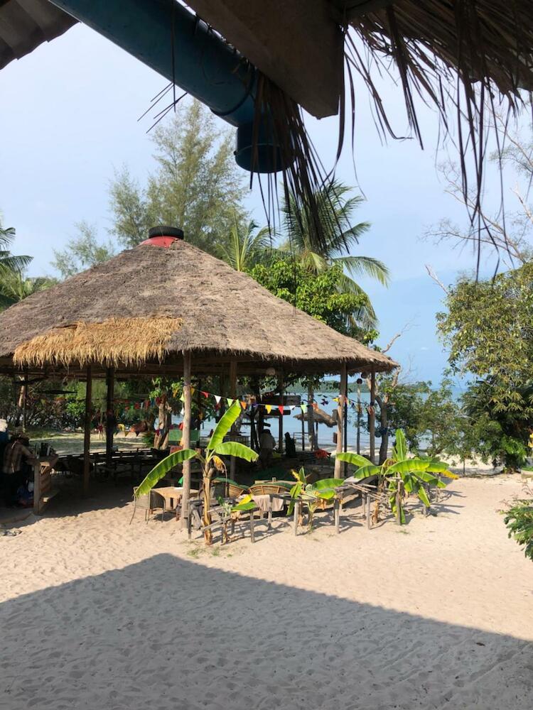 The Last Point Koh Takiev, Koh Ta kiev Island