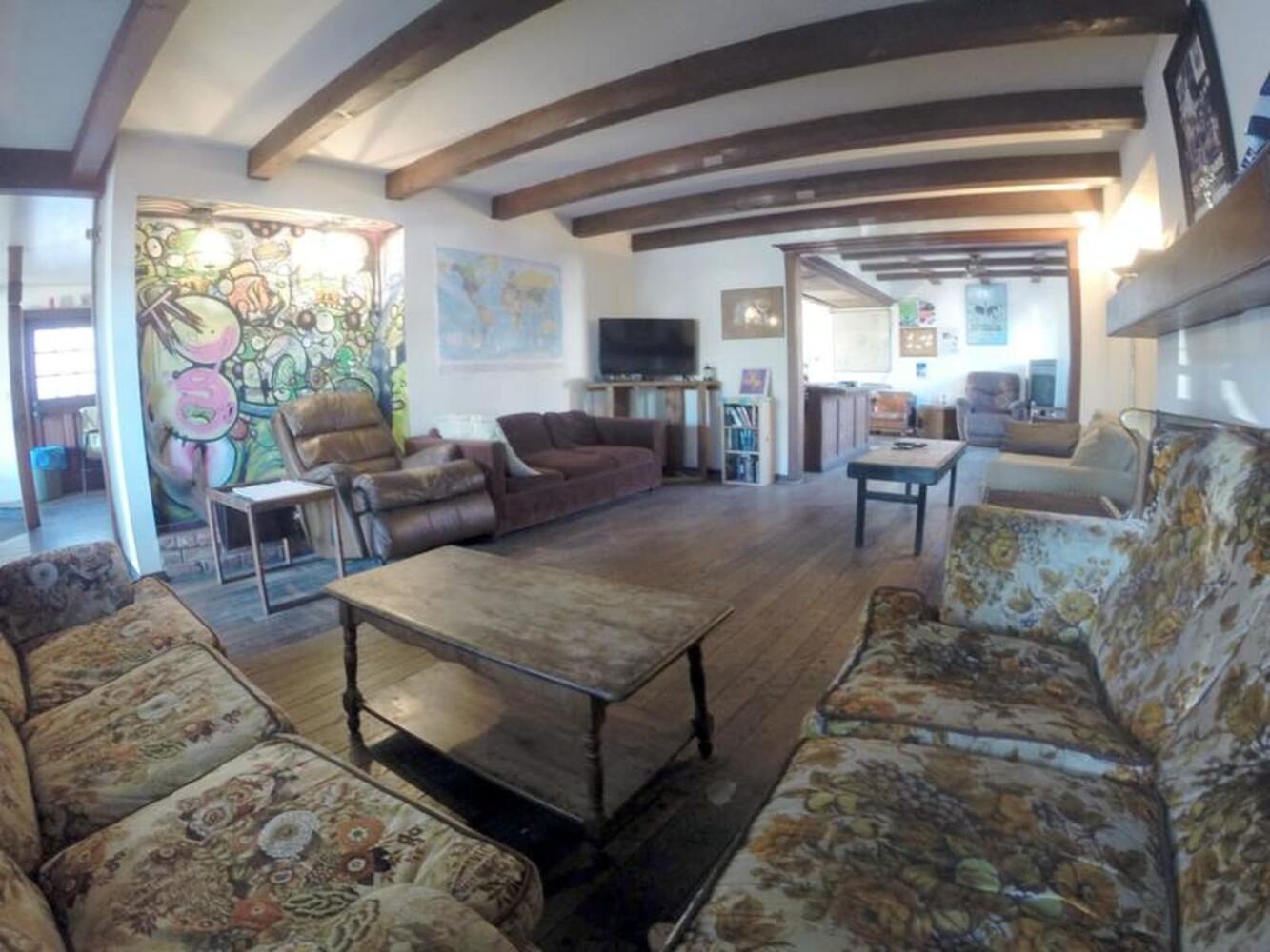 Venice Beach Hostel - Washington Blvd