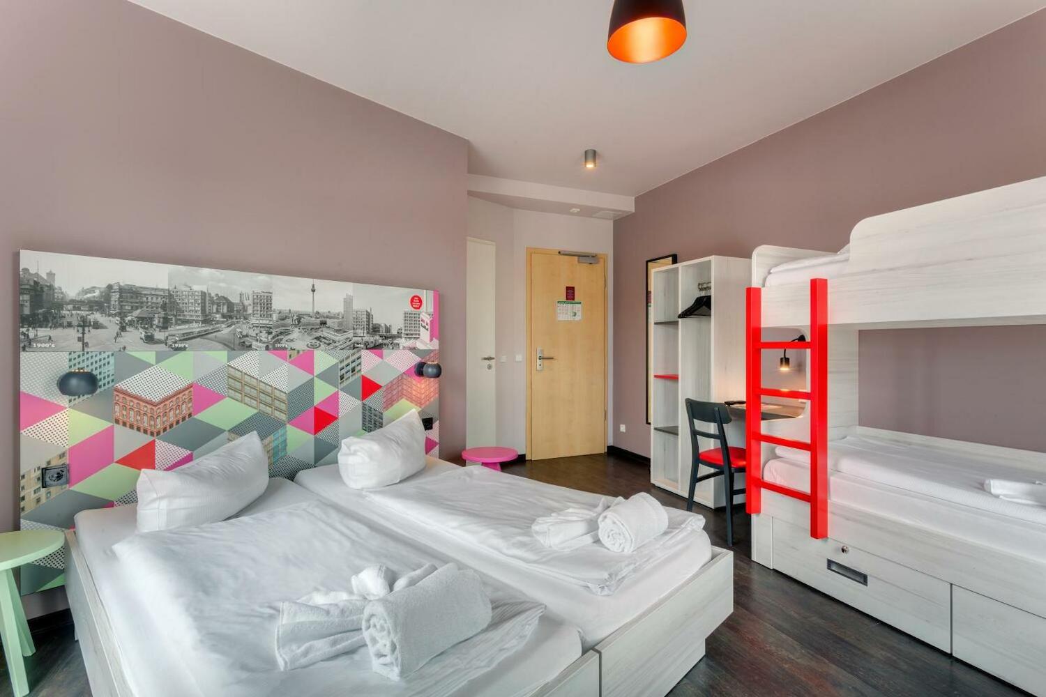 Meininger Hotel Berlin Alexanderplatz, Berlin