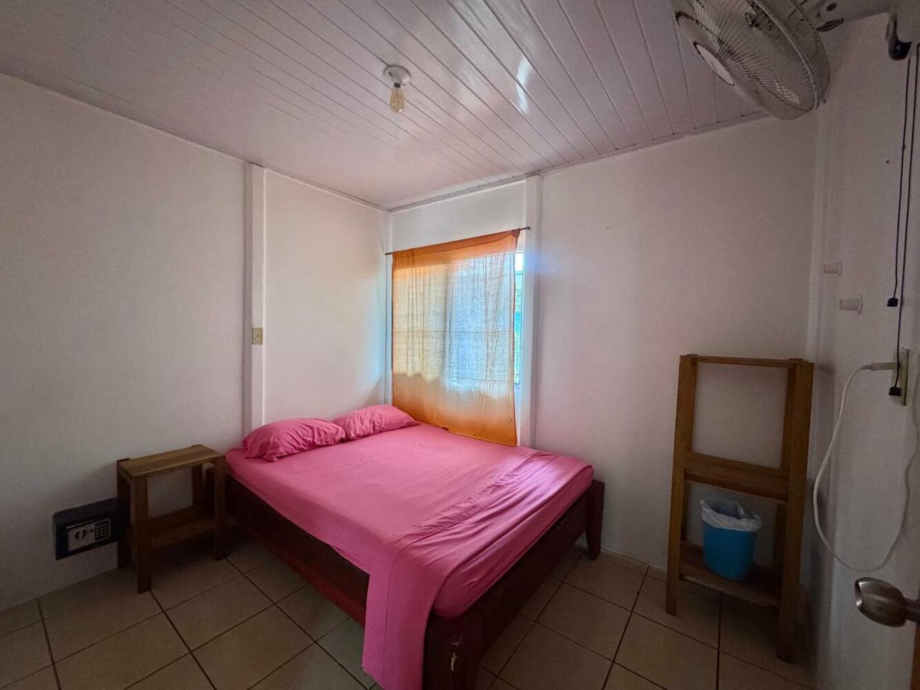 Kalunay Hostel