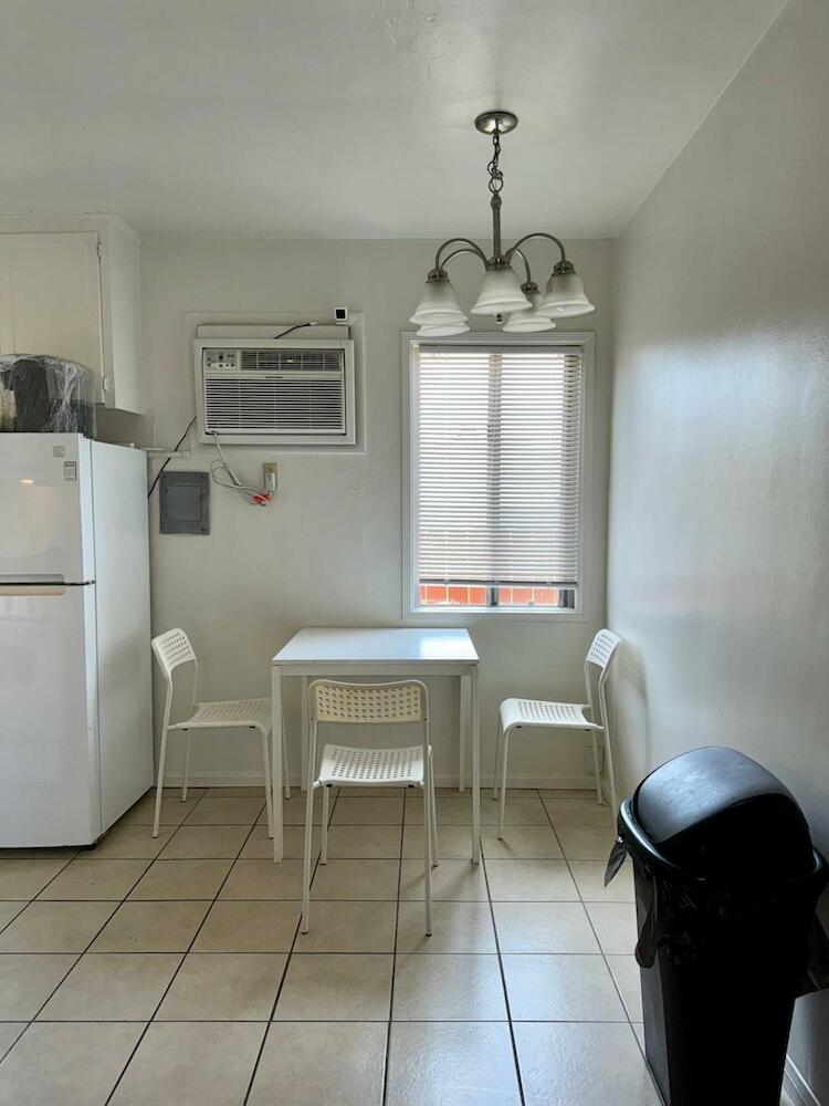 Riverton Place Noho