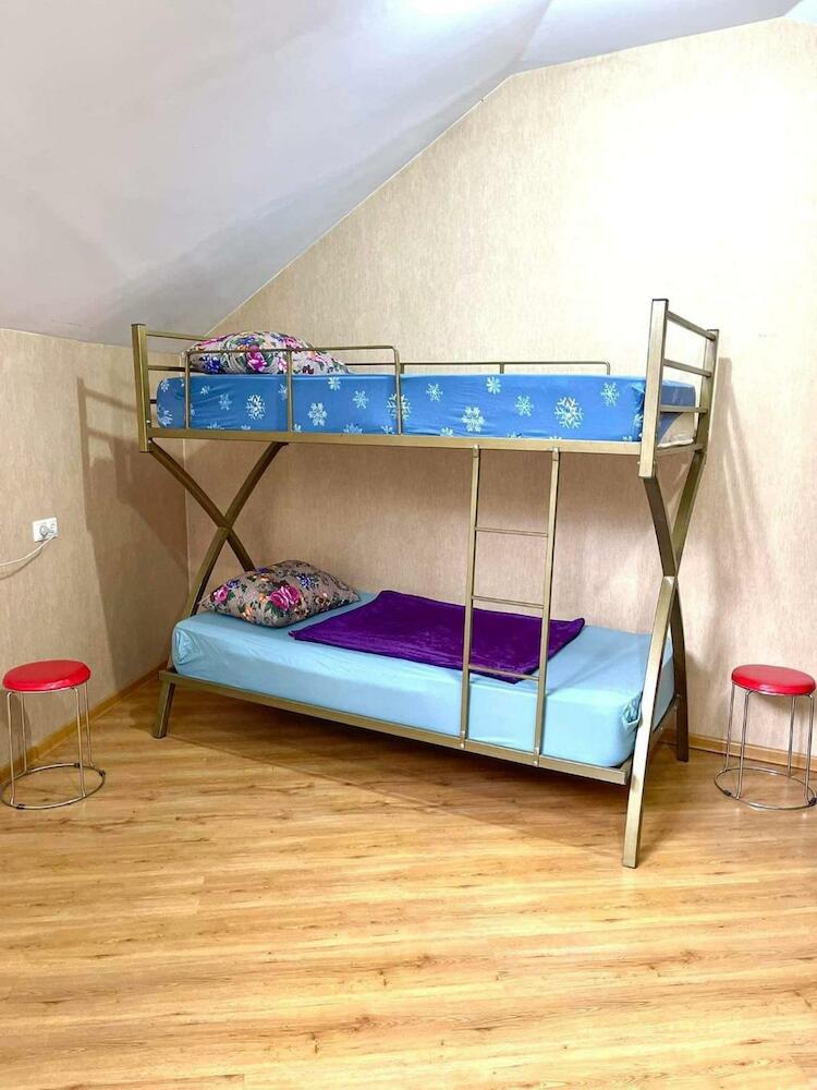 Hostel 13, Tbilisi