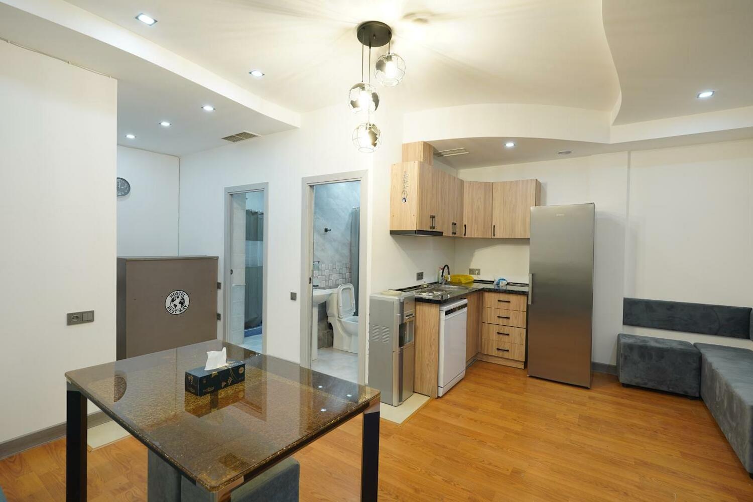 Best Way Hostel