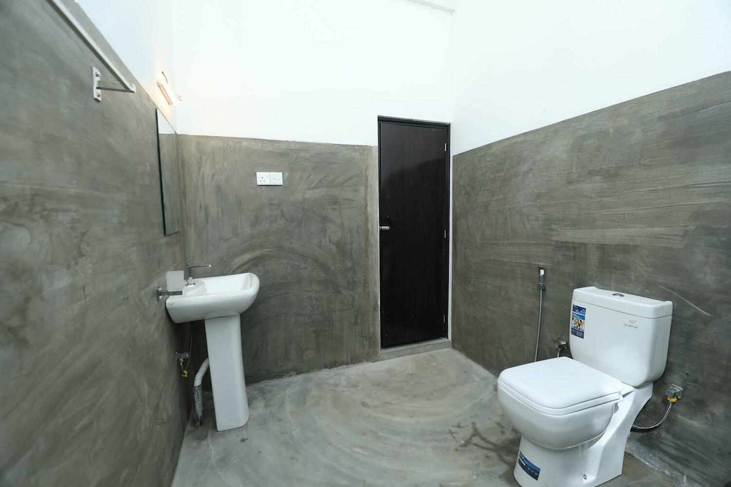 Saltwater Surf Camp, Arugam Bay