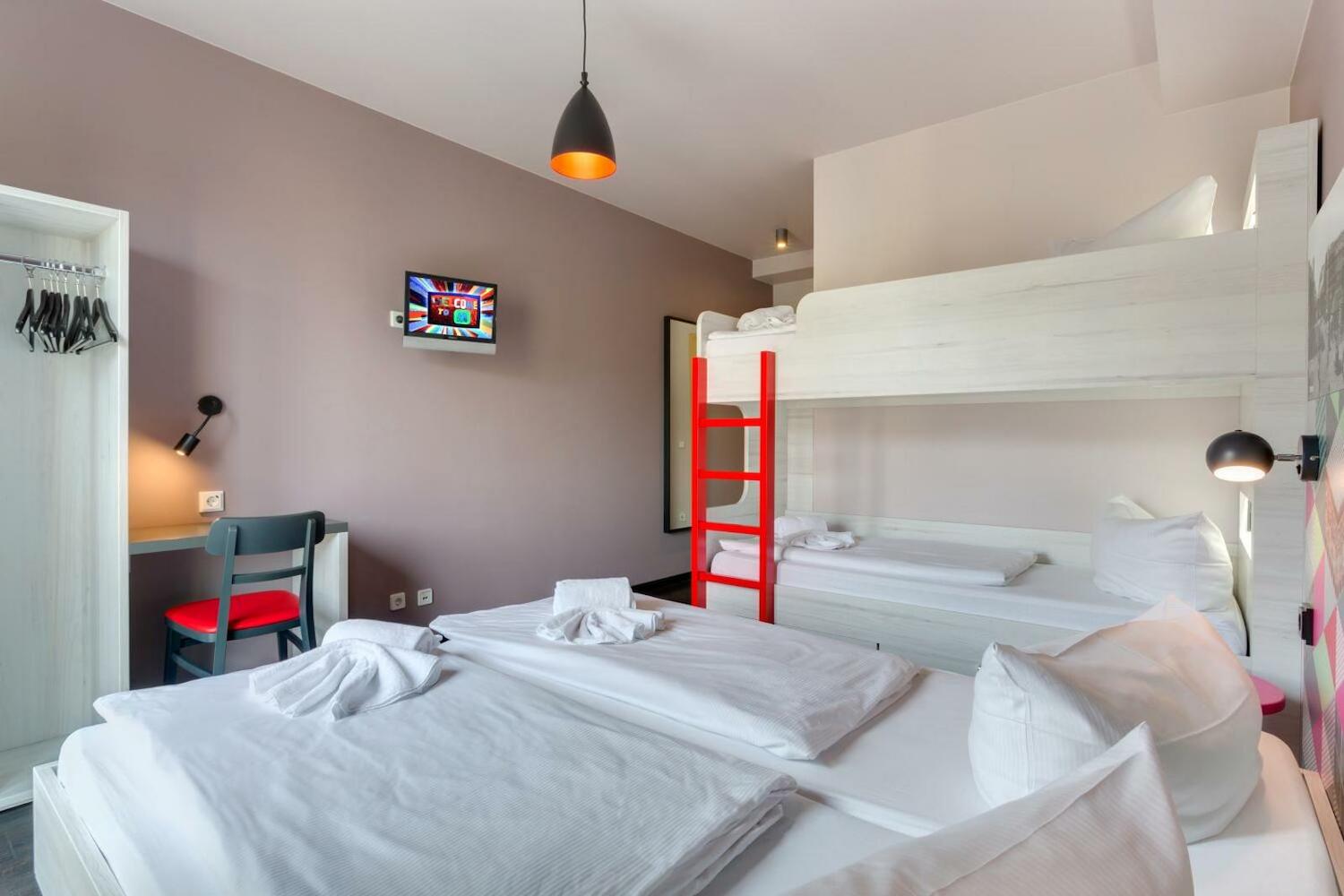 Meininger Hotel Berlin Alexanderplatz, Berlin