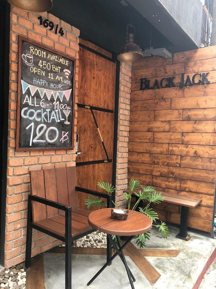 Blackjack Bar & Hostel, Koh Samui
