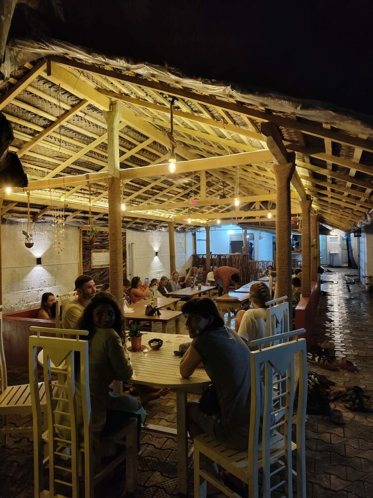 Happy Hammocks, Weligama Beach