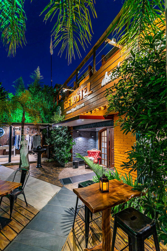 F&F Hostel