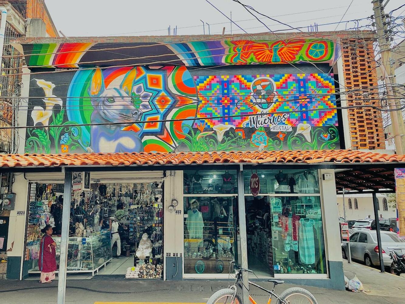 Los Muertos Hostal