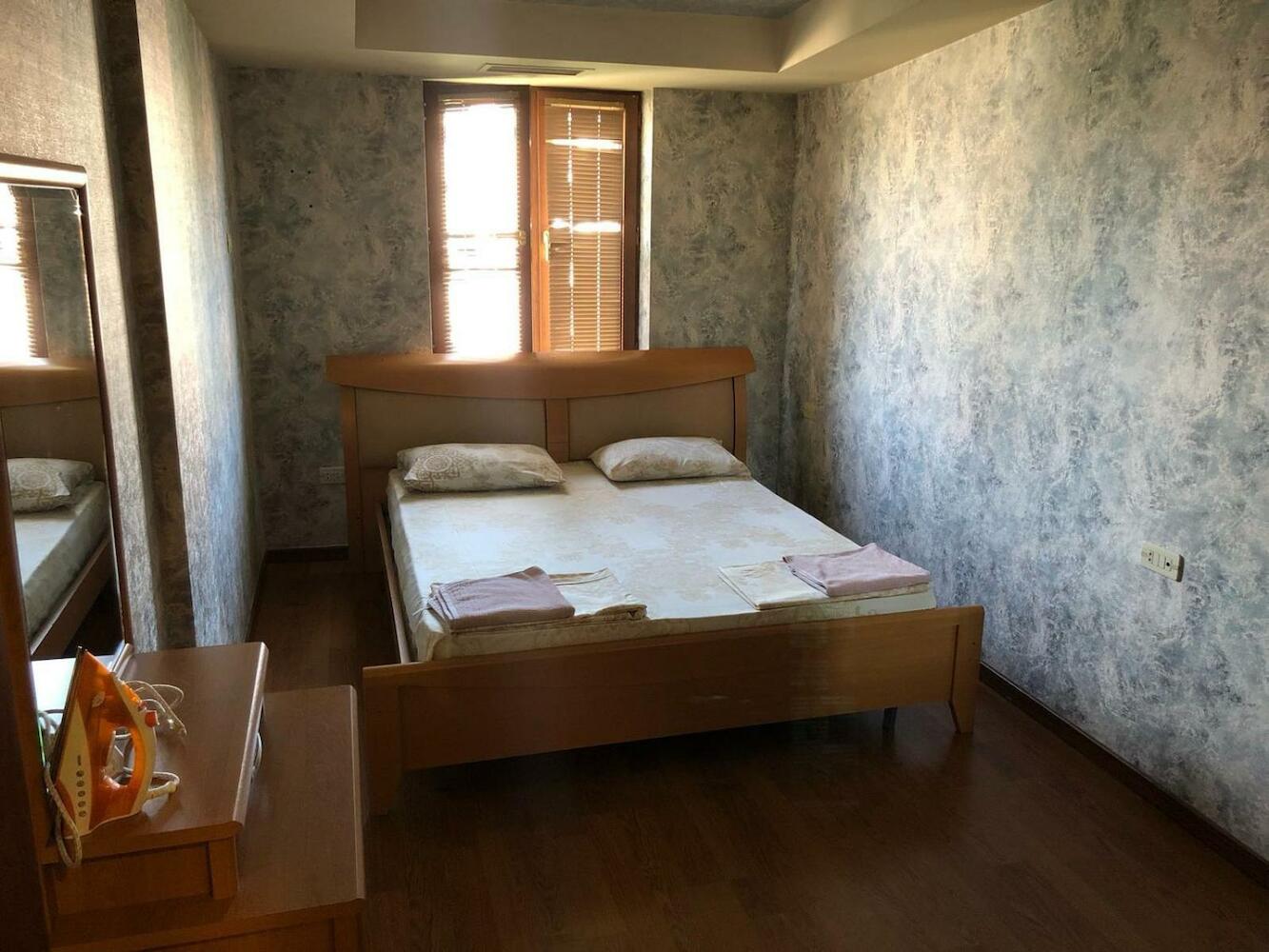 Best Way Hostel