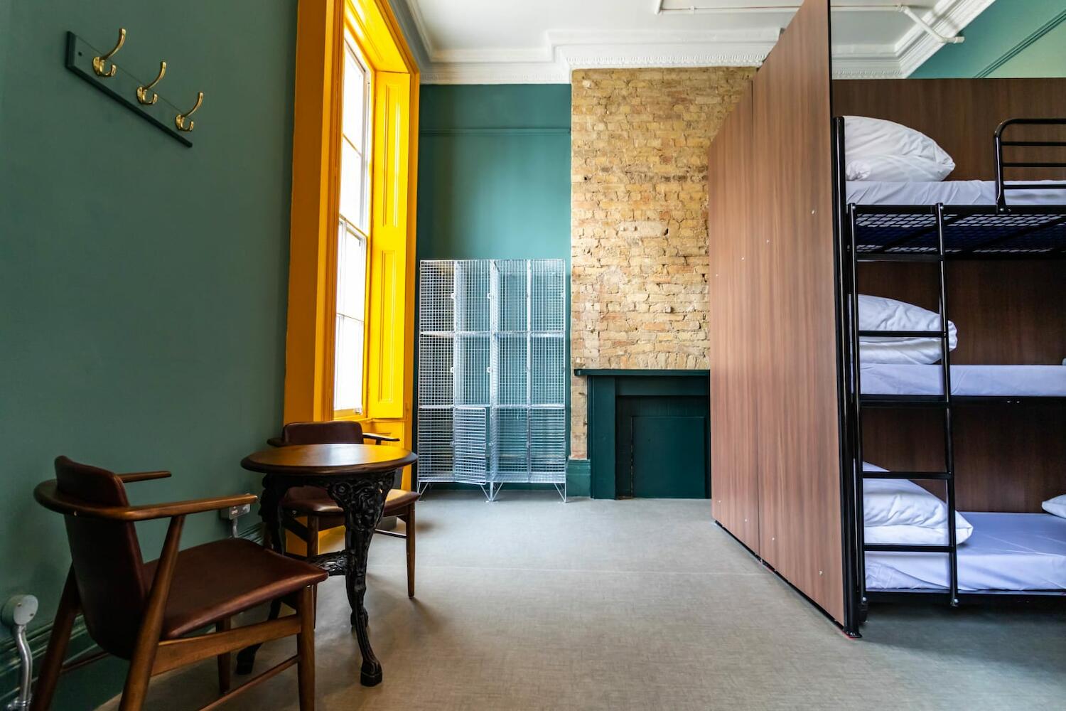 Publove @ The White Ferry, Victoria, London