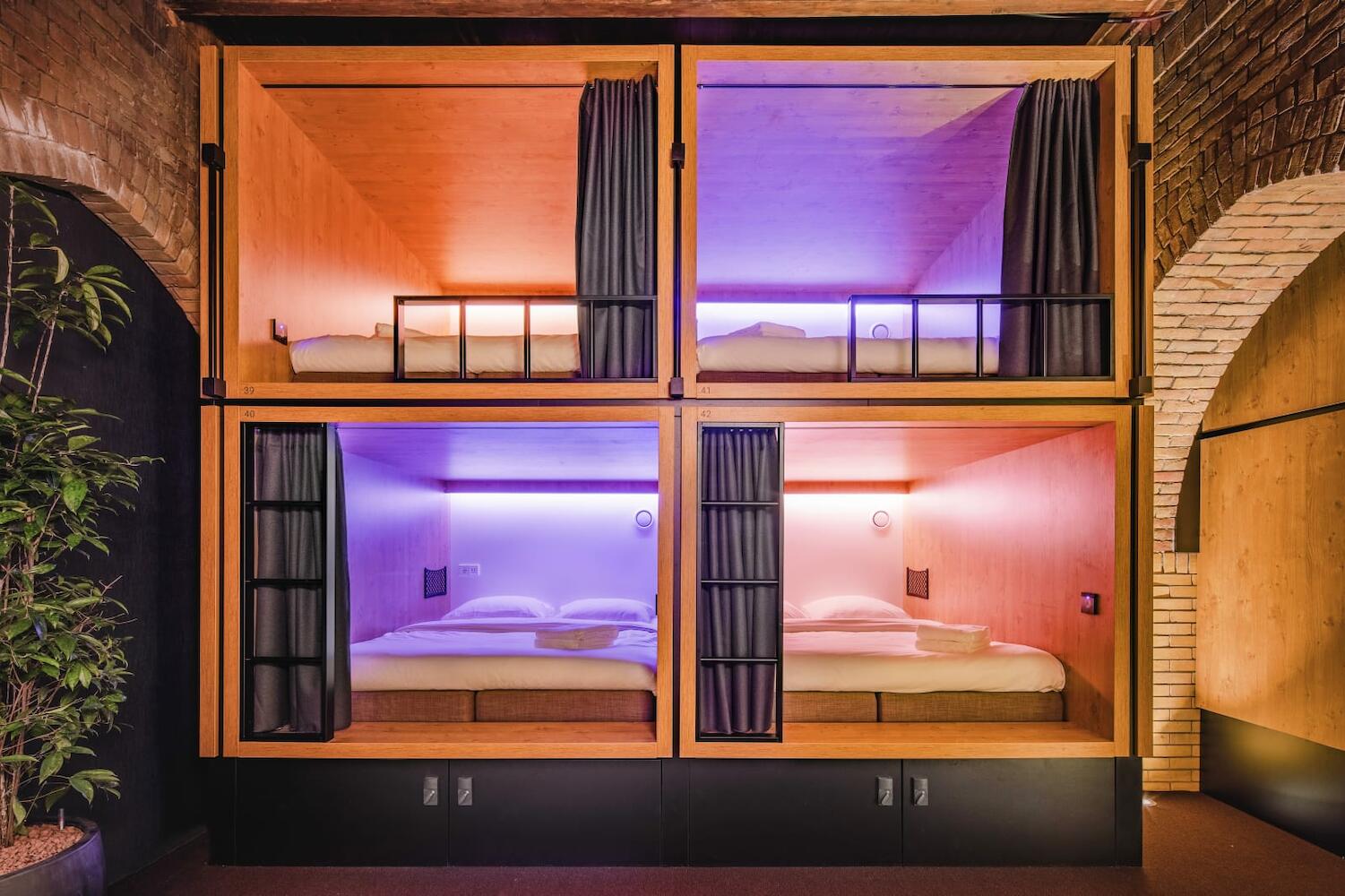 Bunk Hotel, Amsterdam