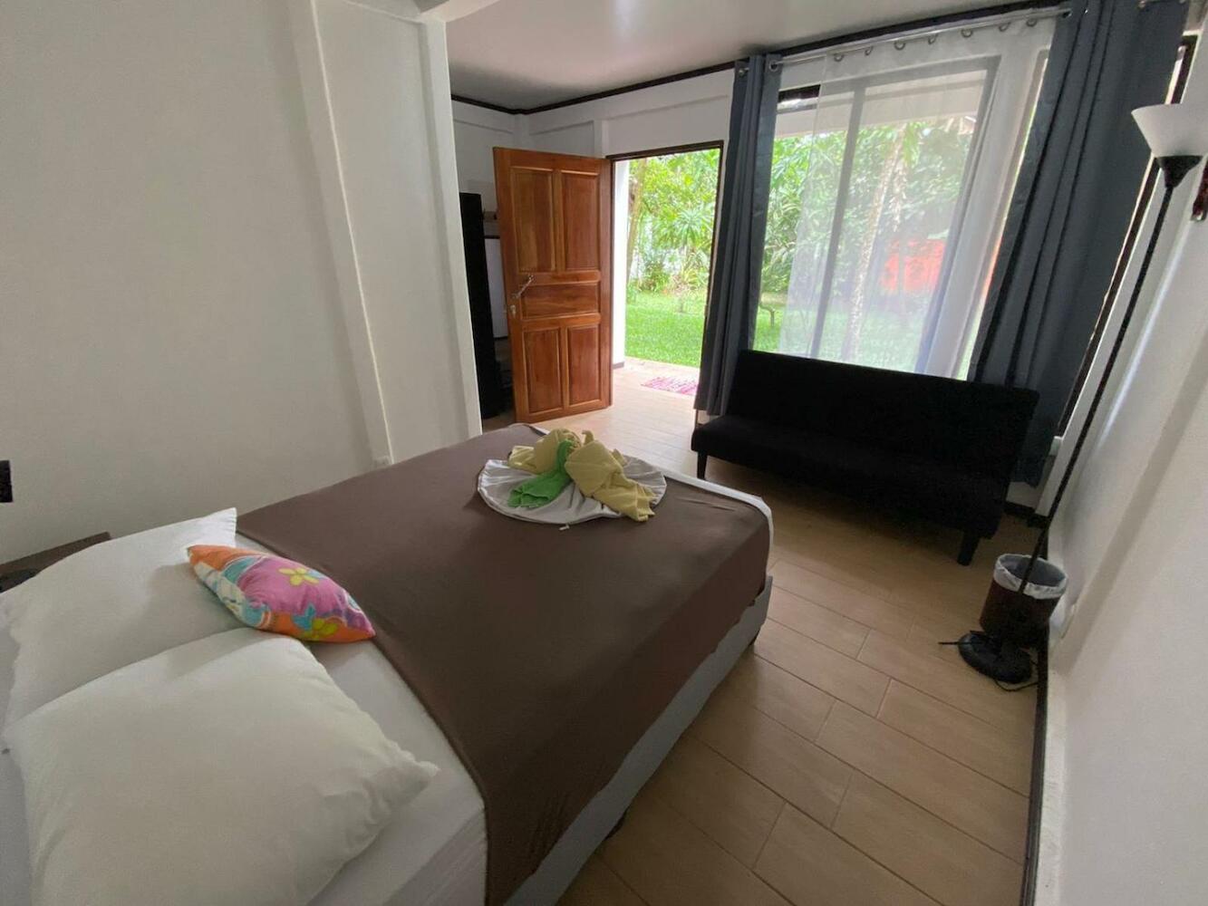 Aracari Garden Hostel