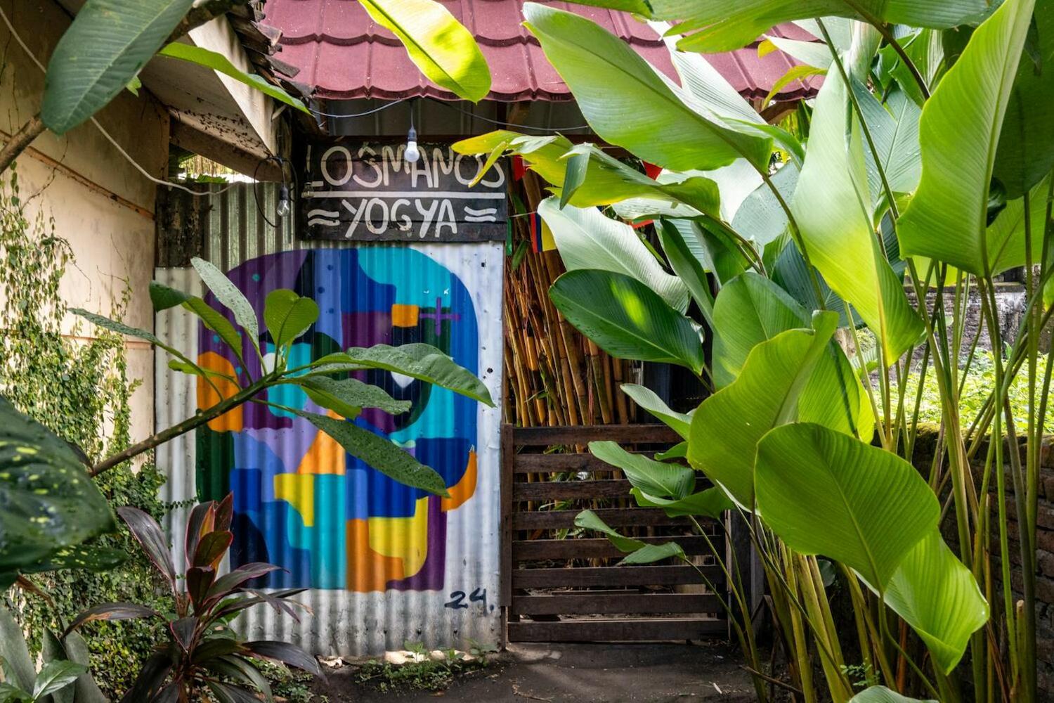 Losmanos Hostel, Yogyakarta