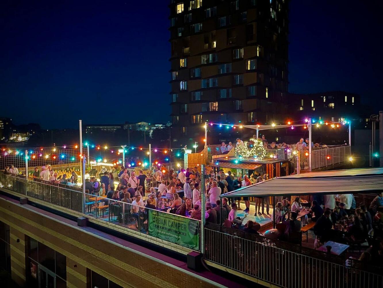 Urban Camper Hostel & Bar