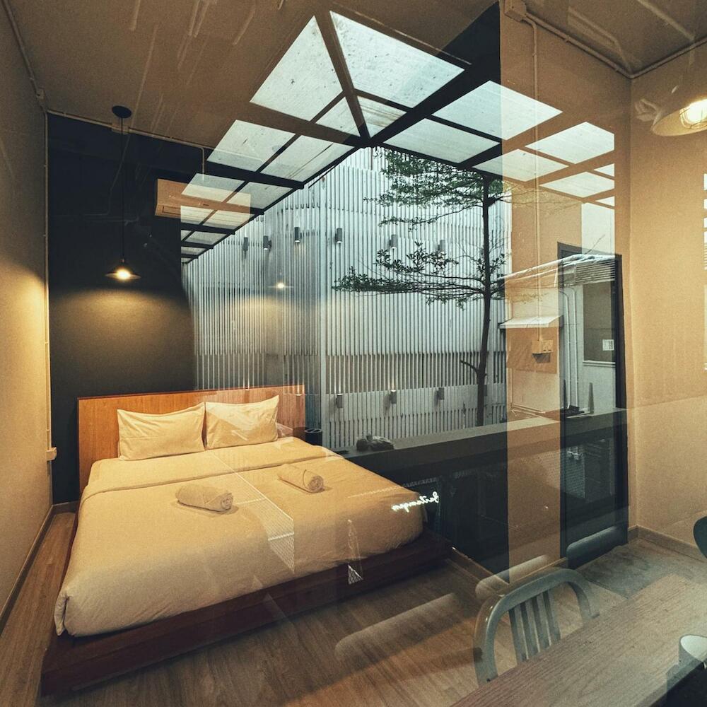 Sailomyen Cafe & Hostel, Vientiane