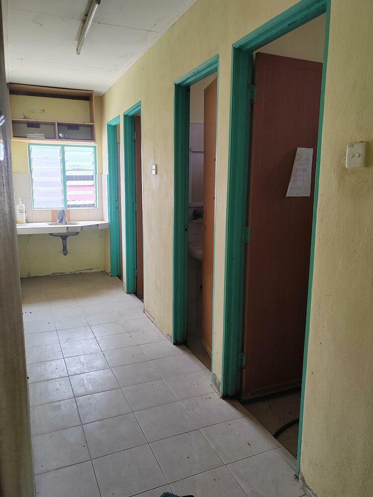 Ada Hostel