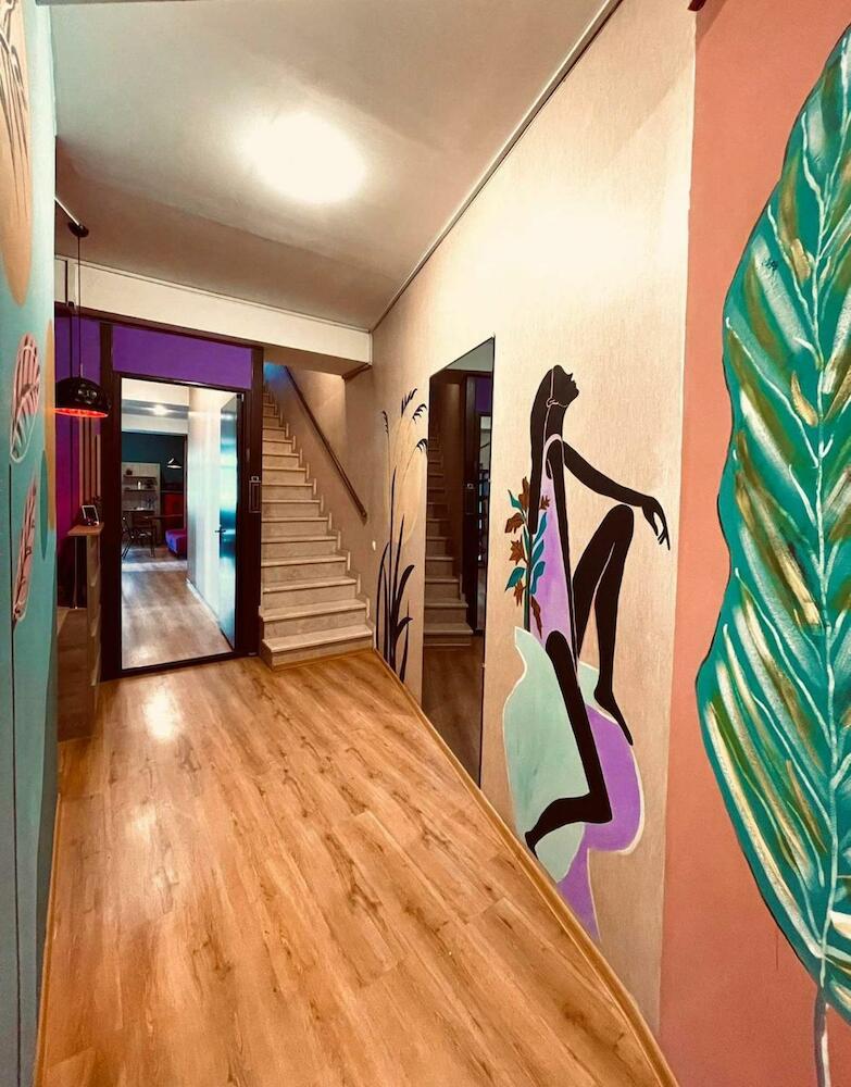 Hostel 13, Tbilisi