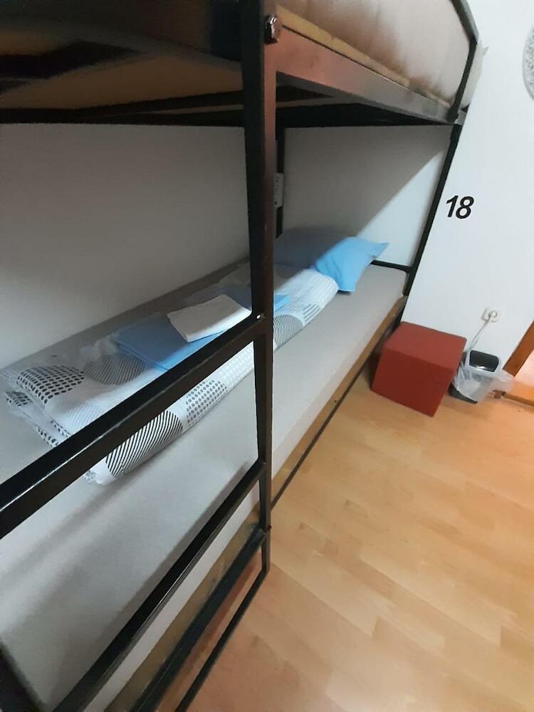 Fg 1861 Hostel, Sarajevo