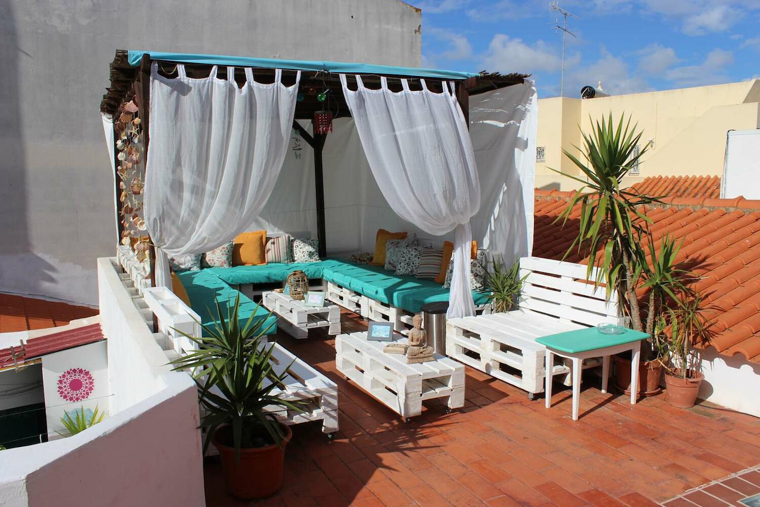 Orange Terrace Hostel, Albufeira