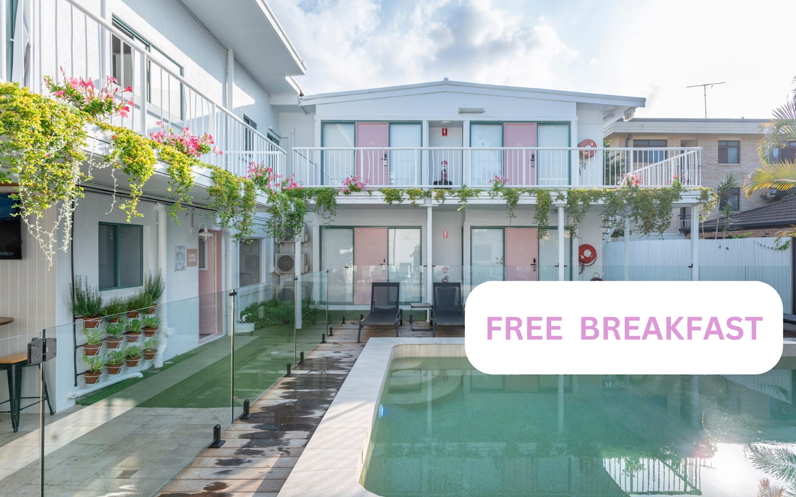 Surf Inn Hostel, Gold Coast